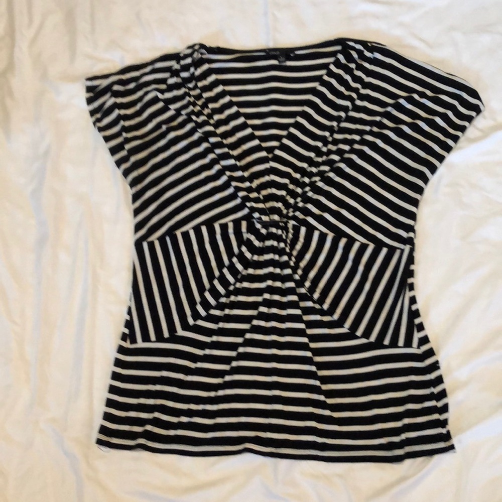 Black and white top